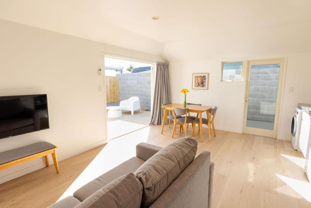 Mount Maunganui Self Contained Flat By The Beach Εξωτερικό φωτογραφία